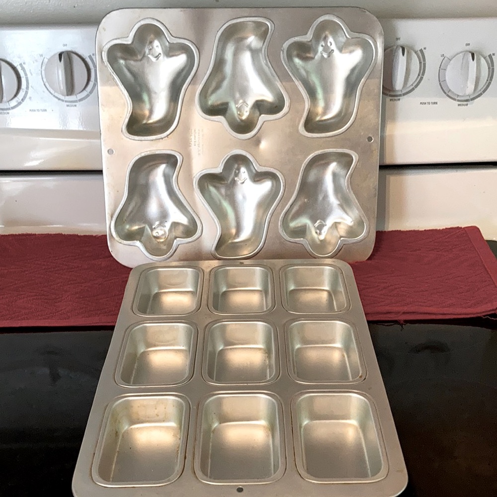 Novelty Cupcake Pans
